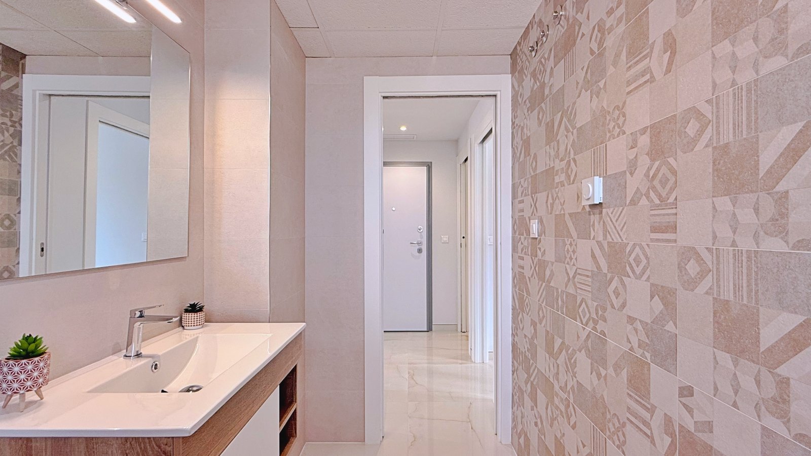 Apartment in Alicante, Spain 2 bedrooms, 83 sq.m. No. 190217
