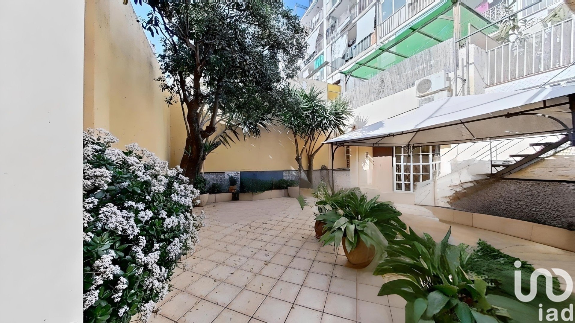 Propiedad comercial en Vilanova i la Geltrú, Barcelona, España 3 dormitorios, 110 m2 No. 153632