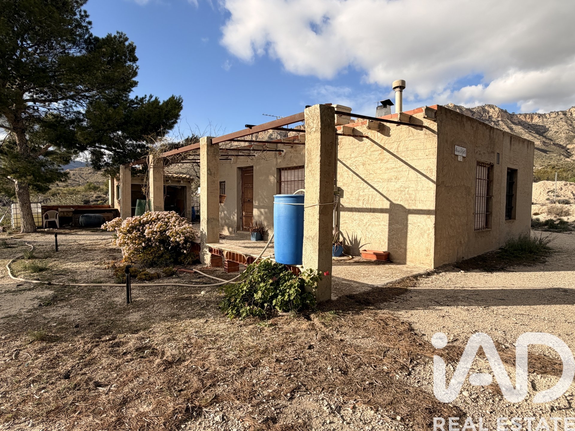 Terreno a Jijona, Alicante, Spagna 12216 mq. N° 185055
