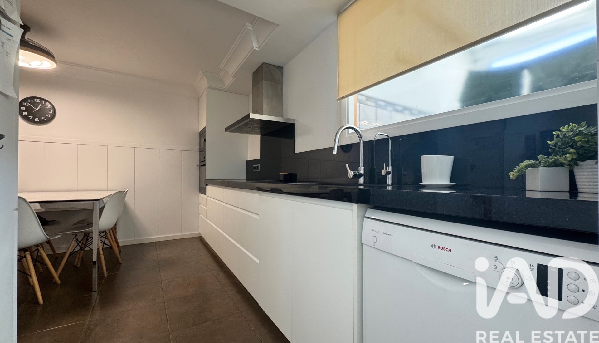 Appartamento a Pego, Alicante, Spagna 4 camere da letto, 258 mq. N° 152458