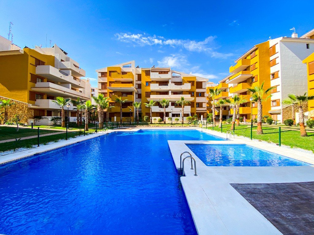 Appartamento a Punta Prima, Alicante, Spagna 3 camere da letto, 109 mq. N° 144821