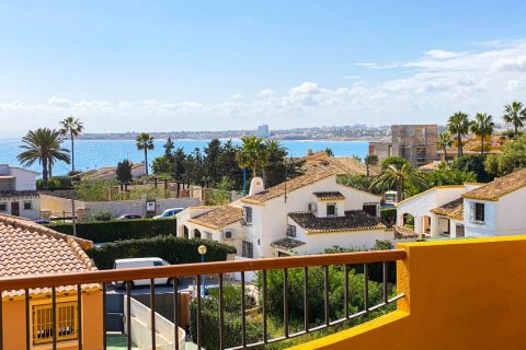 Appartamento a Punta Prima, Alicante, Spagna 3 camere da letto, 109 mq. N° 144821