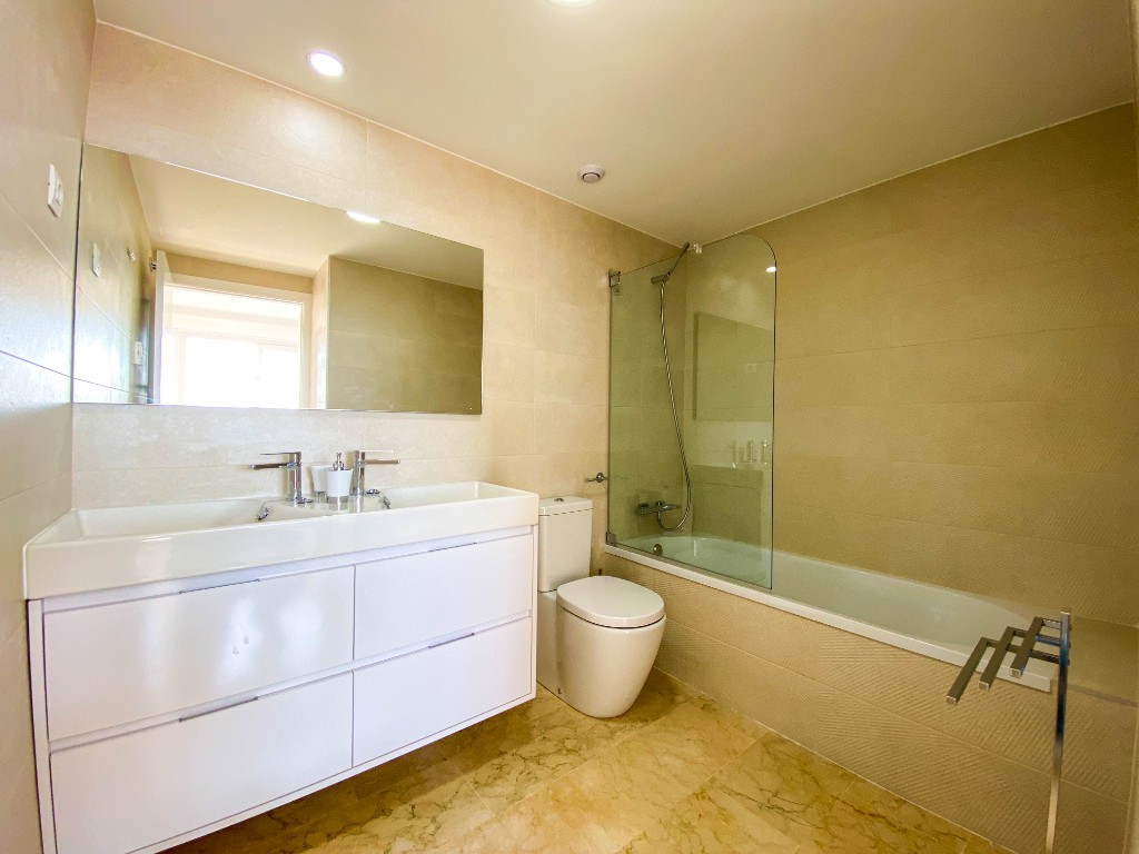 Appartamento a Punta Prima, Alicante, Spagna 3 camere da letto, 109 mq. N° 144821