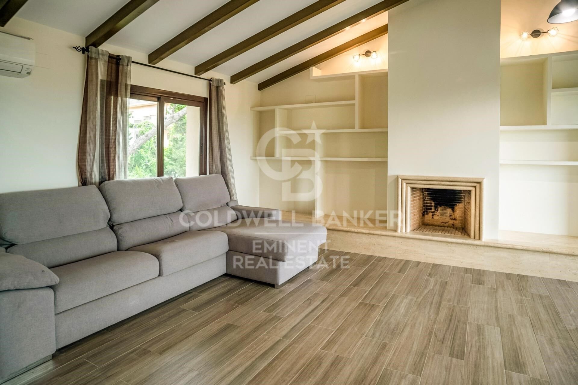 Māja Castelldefels, Barcelona, Spānijā 9 istabas, 650 m2 Nr. 157504