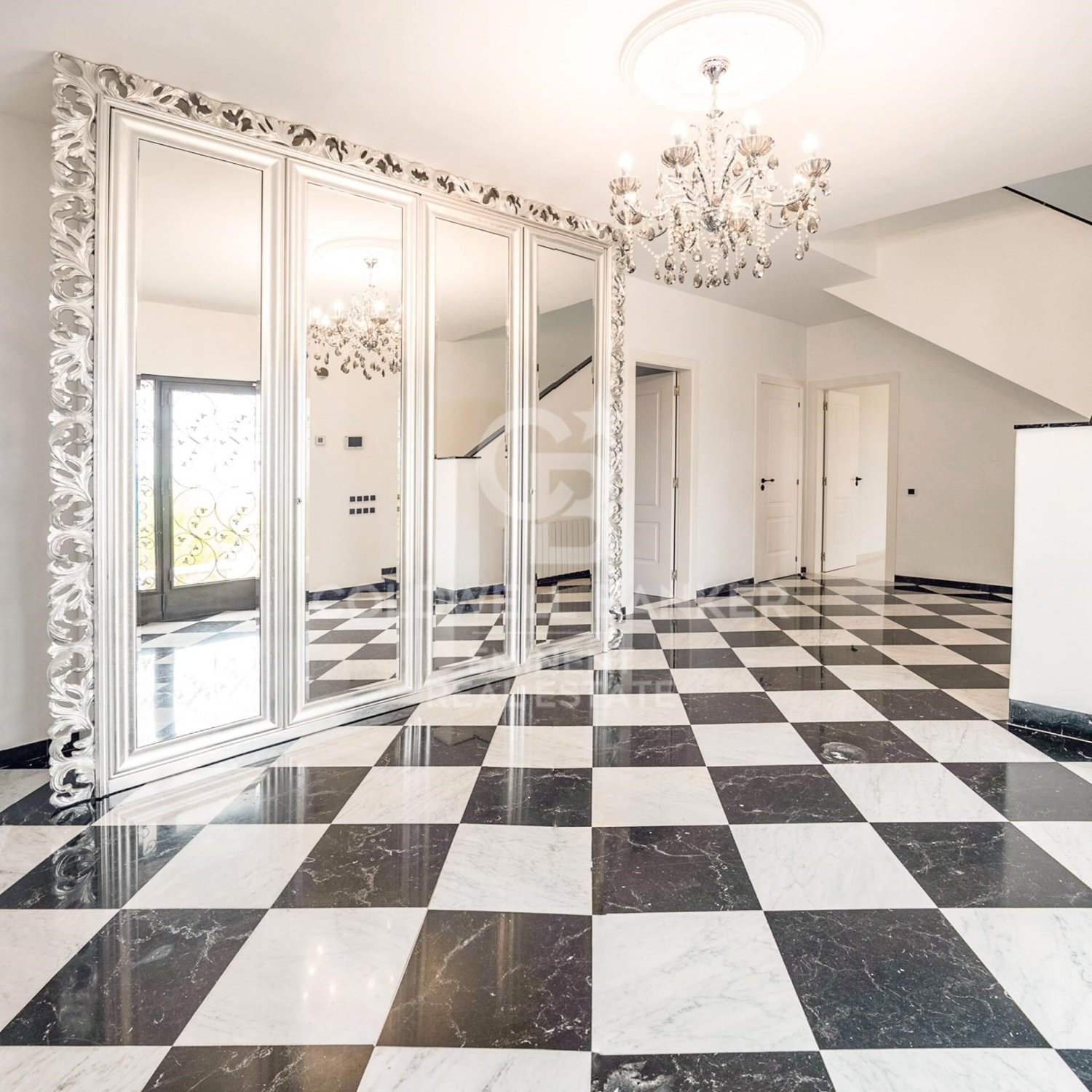 Māja Castelldefels, Barcelona, Spānijā 9 istabas, 650 m2 Nr. 157504
