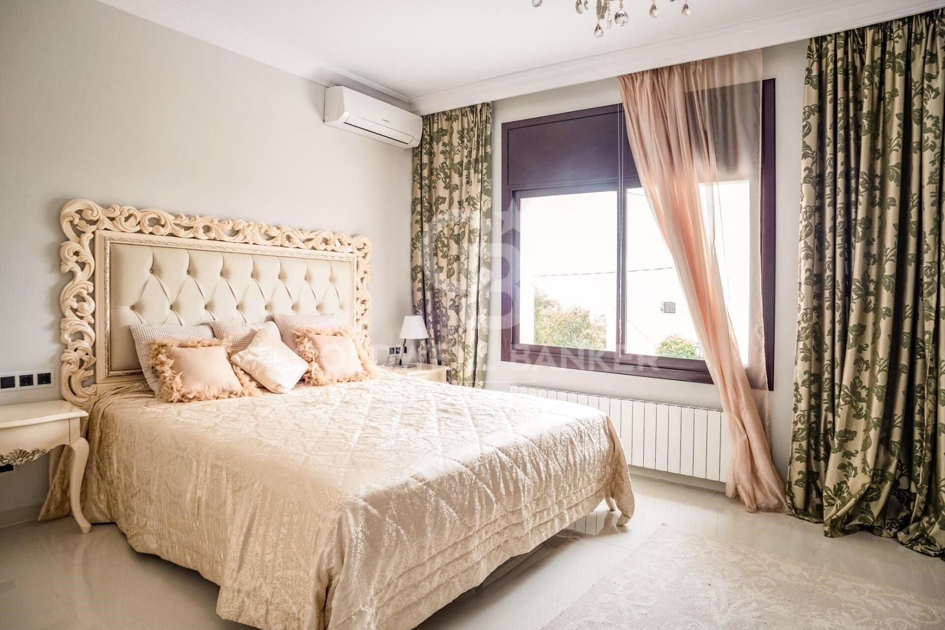 Māja Castelldefels, Barcelona, Spānijā 9 istabas, 650 m2 Nr. 157504