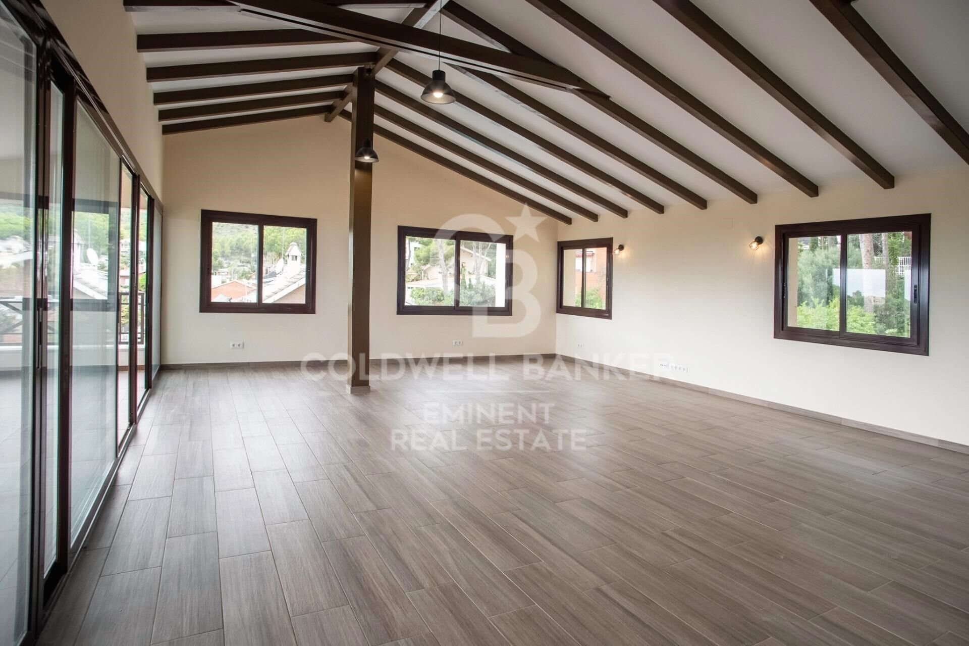 Māja Castelldefels, Barcelona, Spānijā 9 istabas, 650 m2 Nr. 157504
