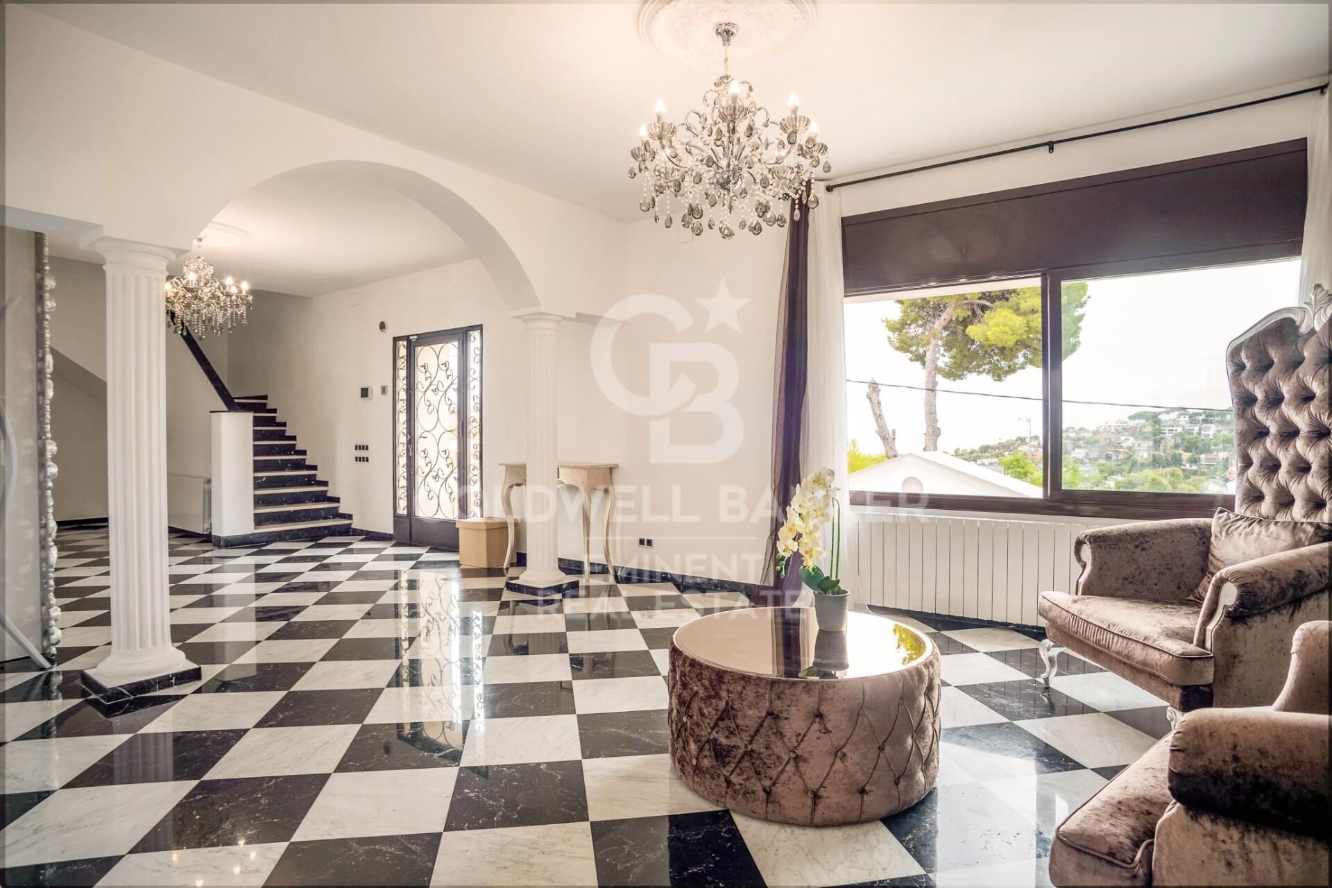 Māja Castelldefels, Barcelona, Spānijā 9 istabas, 650 m2 Nr. 157504