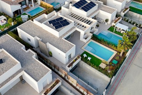 Huvila Algorfa, Alicante, Espanja 362 m2 No. 165829