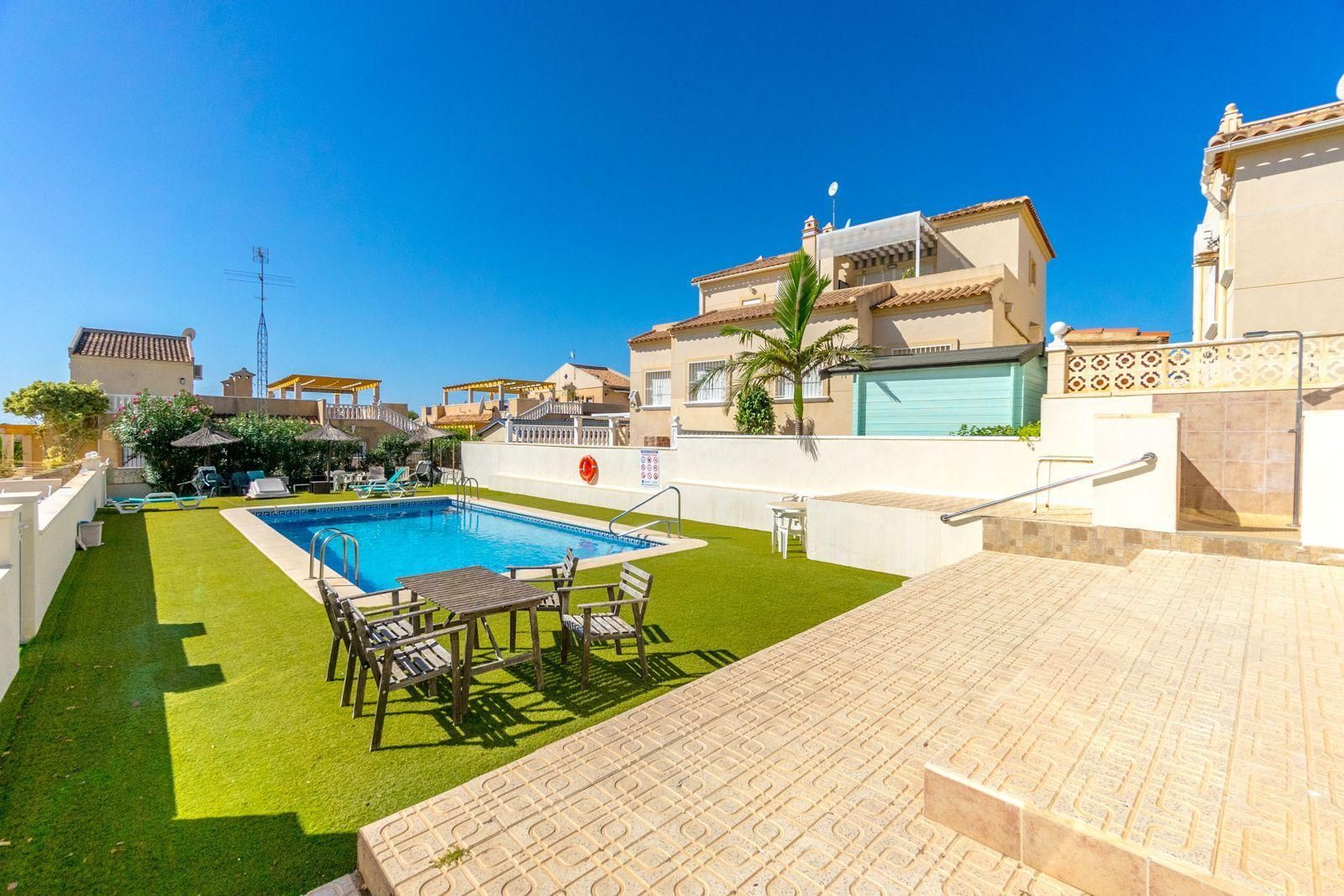 Talo Campoamor, Alicante, Espanja 105 m2 No. 165826
