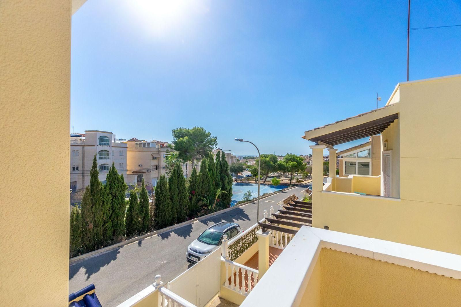 Talo Campoamor, Alicante, Espanja 105 m2 No. 165826