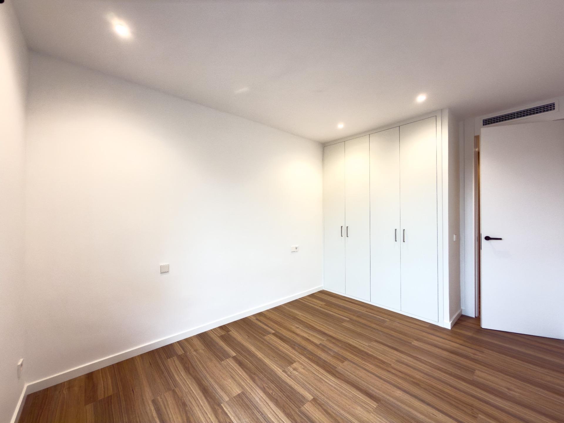 Apartment à Madrid, Espagne 3 chambres, 192 m2 No. 165824