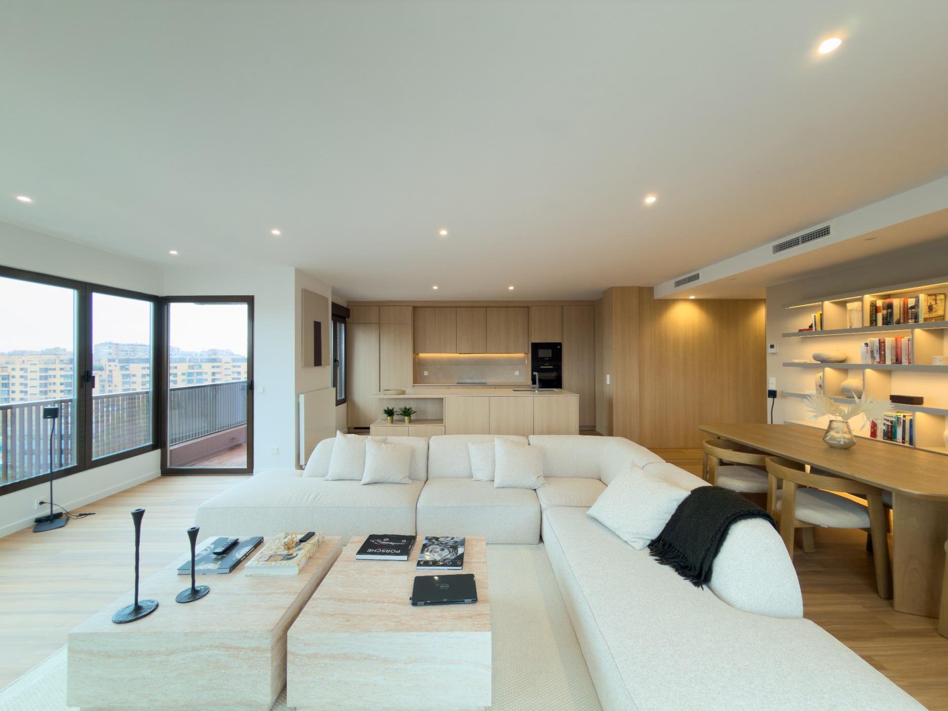 Apartment à Madrid, Espagne 3 chambres, 192 m2 No. 165824