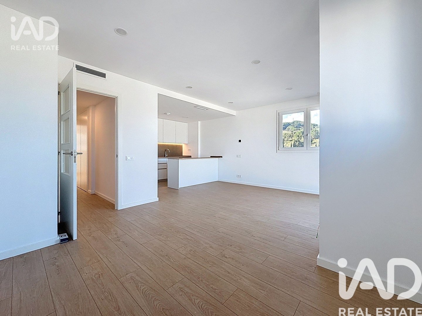 Apartment à Canet de Mar, Barcelona, Espagne 3 chambres, 98 m2 No. 172963