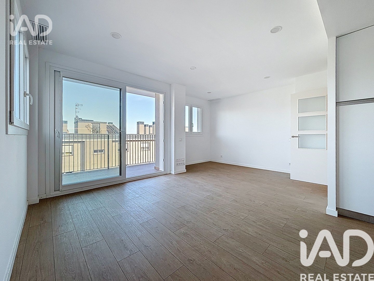Apartment à Canet de Mar, Barcelona, Espagne 3 chambres, 98 m2 No. 172963