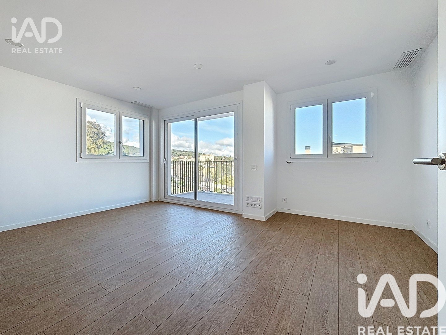 Apartment à Canet de Mar, Barcelona, Espagne 3 chambres, 98 m2 No. 172963