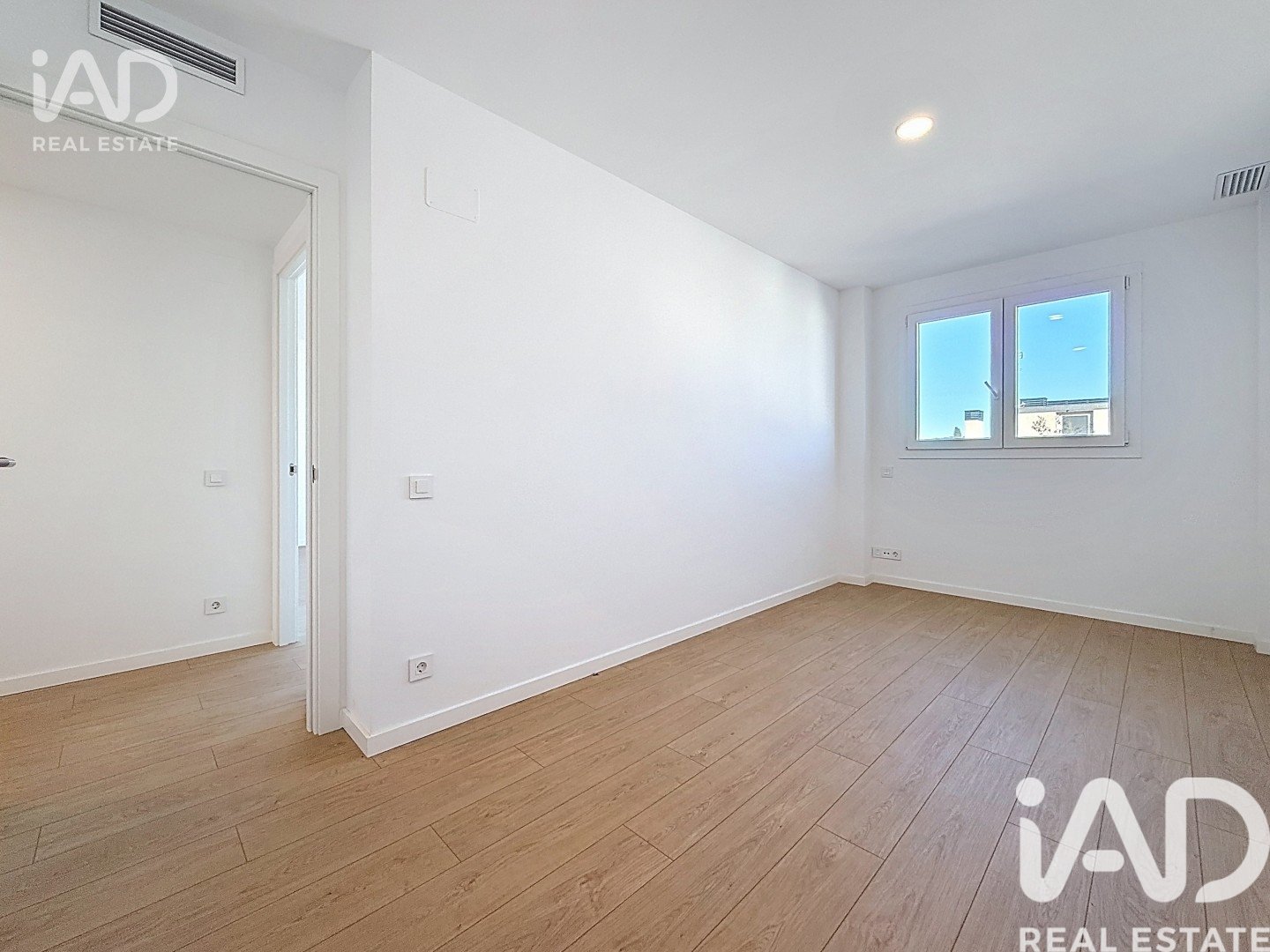 Apartment à Canet de Mar, Barcelona, Espagne 3 chambres, 98 m2 No. 172963