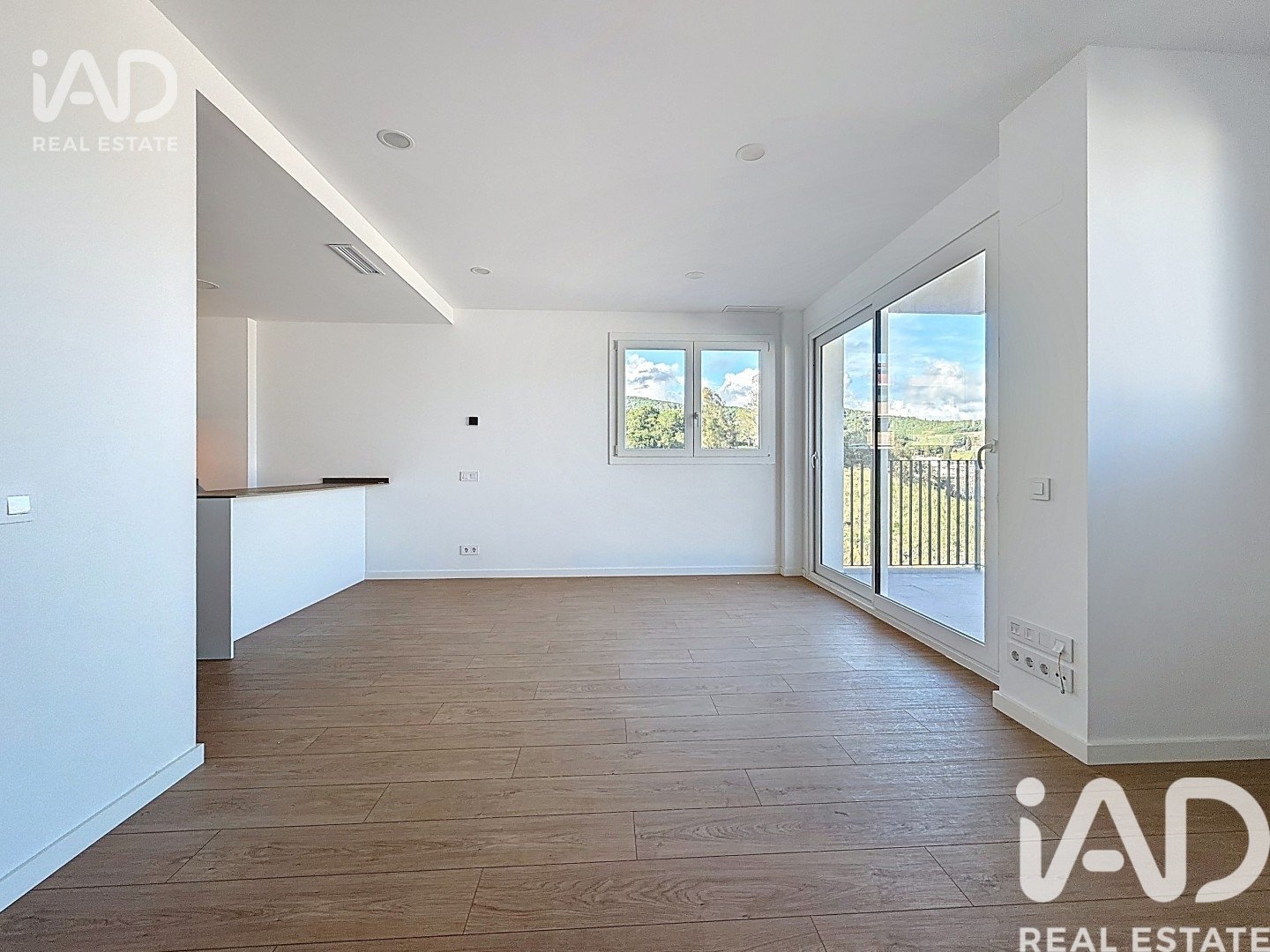 Apartment à Canet de Mar, Barcelona, Espagne 3 chambres, 98 m2 No. 172963