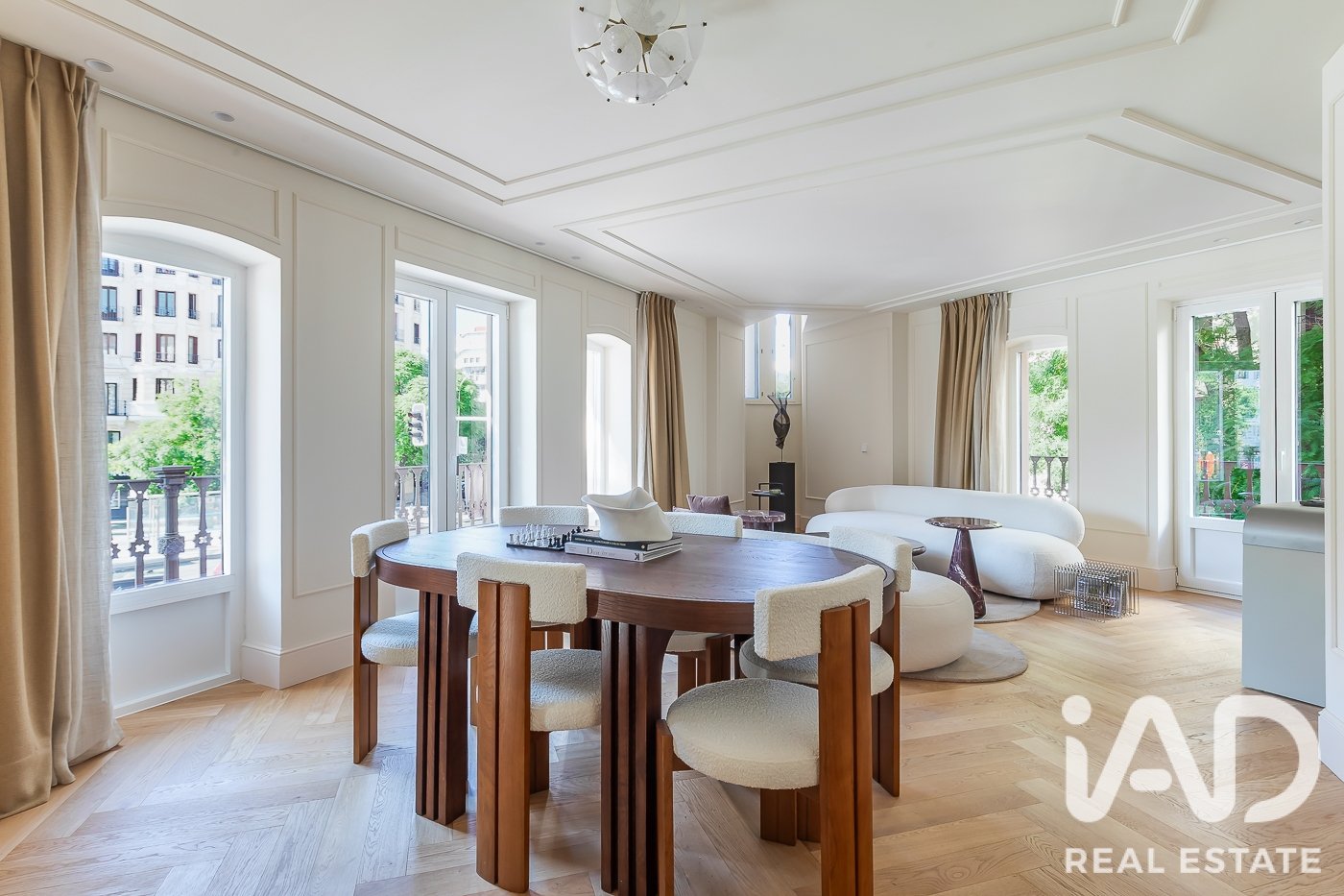 Huoneisto Madrid, Espanja 3 makuuhuonetta, 182 m2 No. 188073