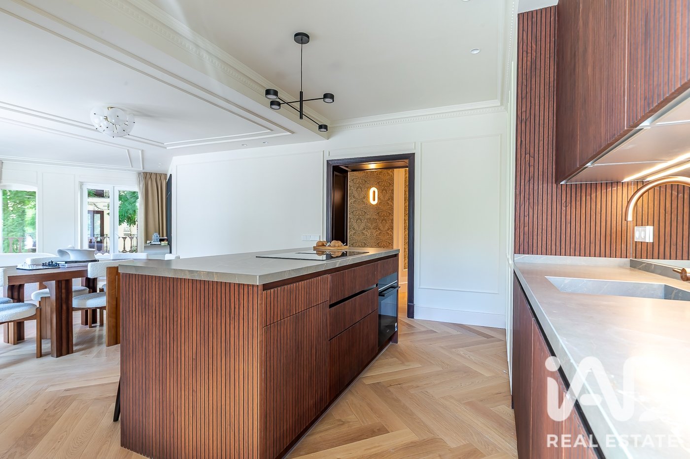 Huoneisto Madrid, Espanja 3 makuuhuonetta, 182 m2 No. 188073