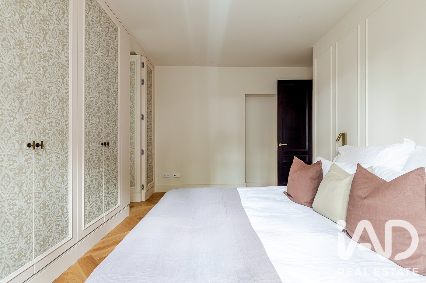 Huoneisto Madrid, Espanja 3 makuuhuonetta, 182 m2 No. 188073