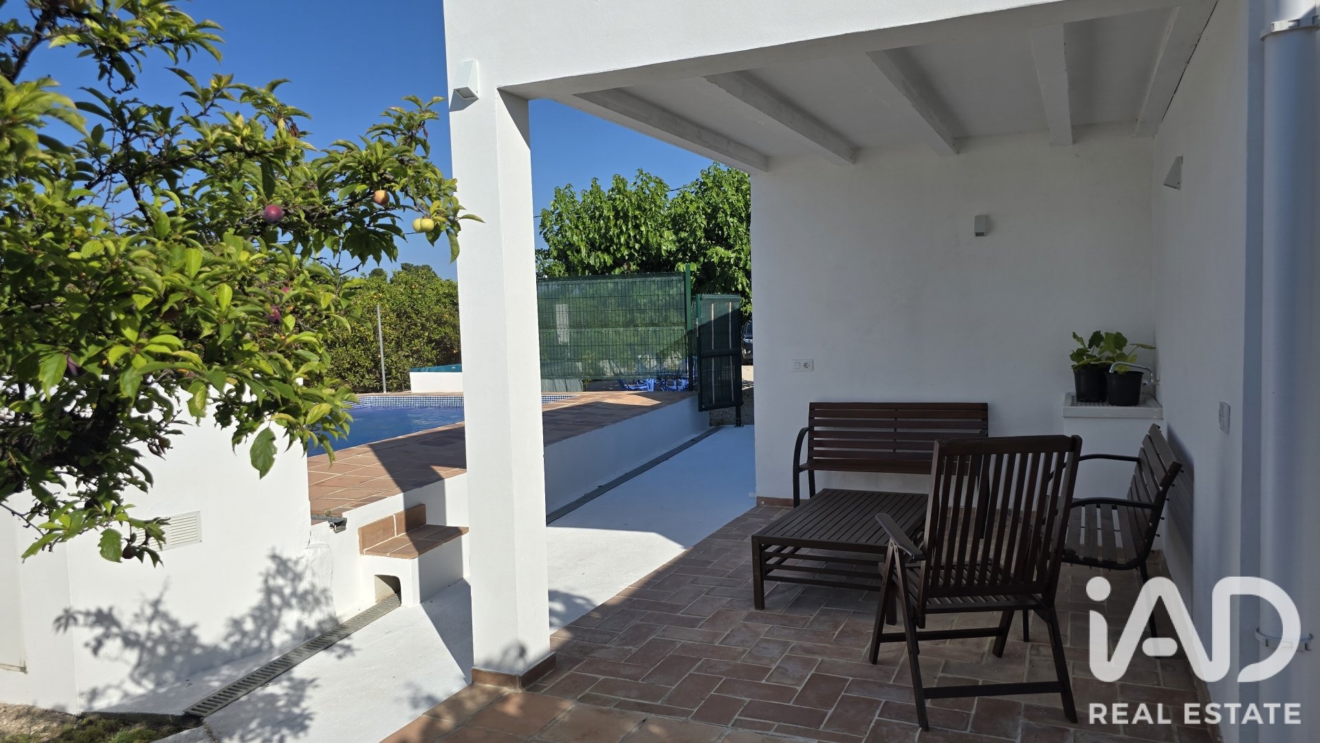 Talo Oliva, Valencia, Espanja 194 m2 No. 188078