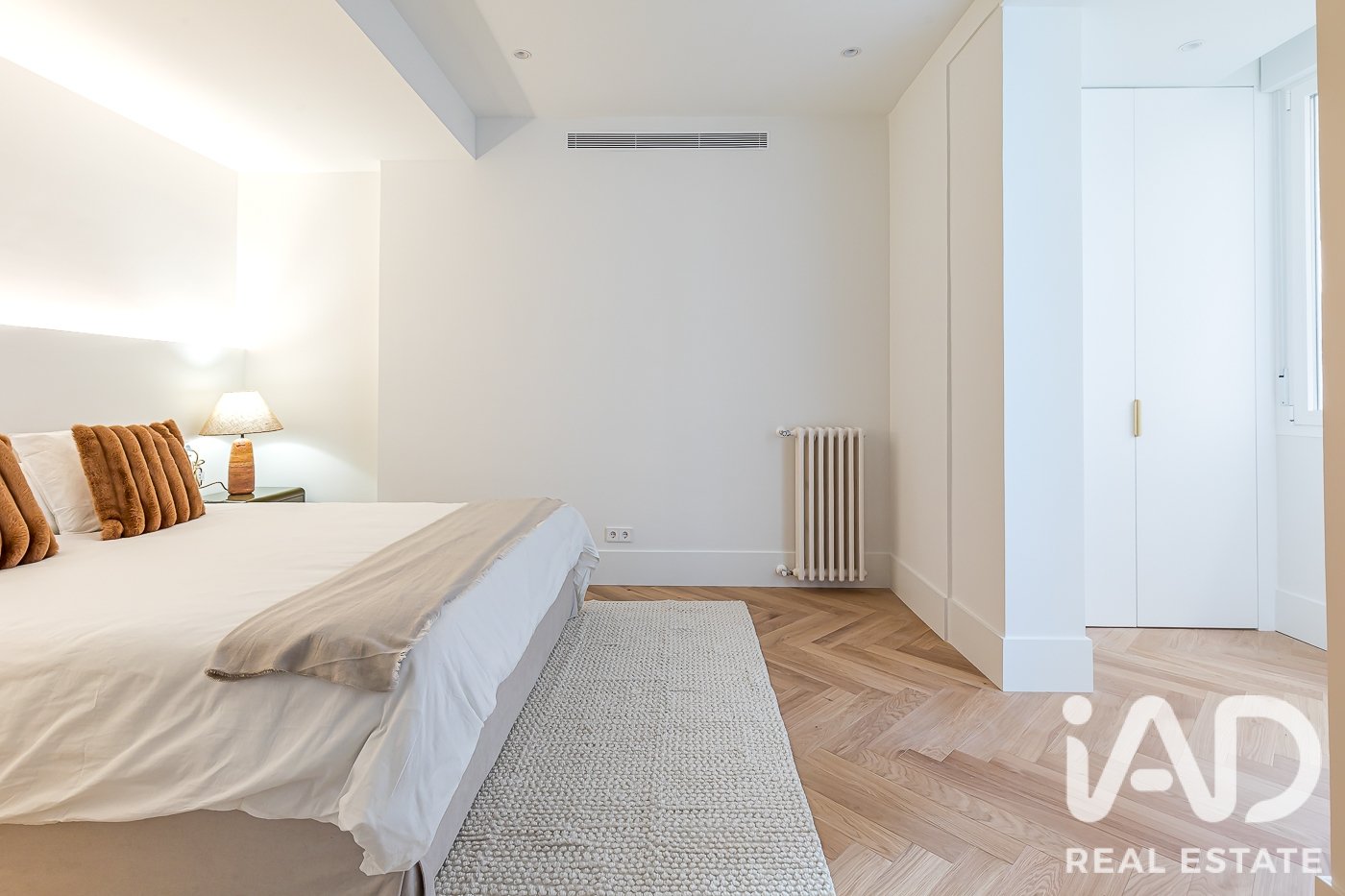 Huoneisto Madrid, Espanja 5 makuuhuonetta, 287 m2 No. 188075