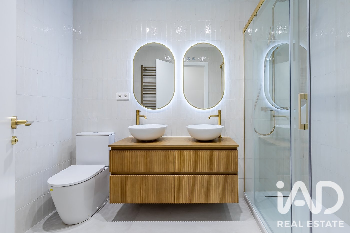 Huoneisto Madrid, Espanja 5 makuuhuonetta, 287 m2 No. 188075