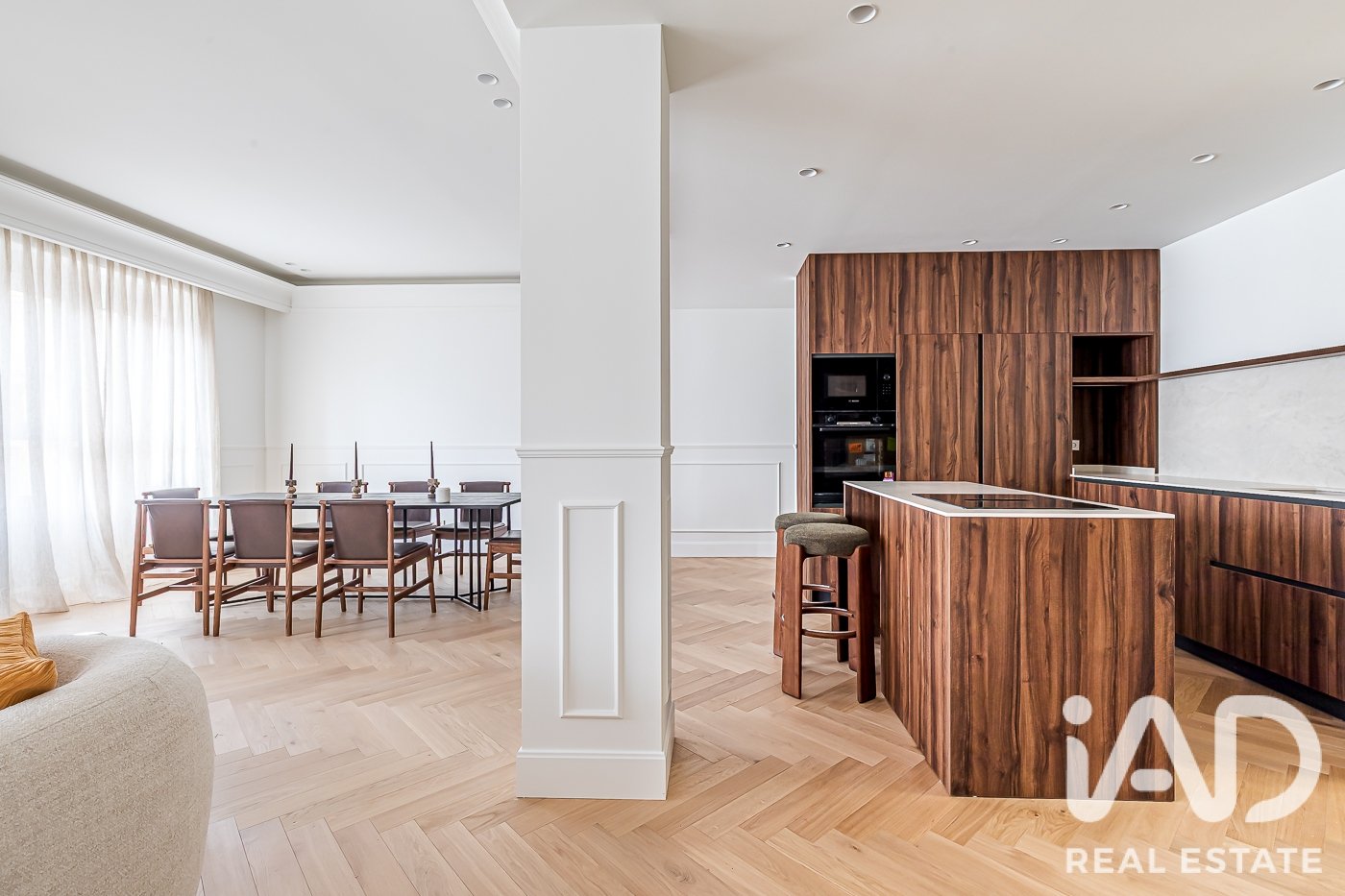 Huoneisto Madrid, Espanja 3 makuuhuonetta, 217 m2 No. 188077