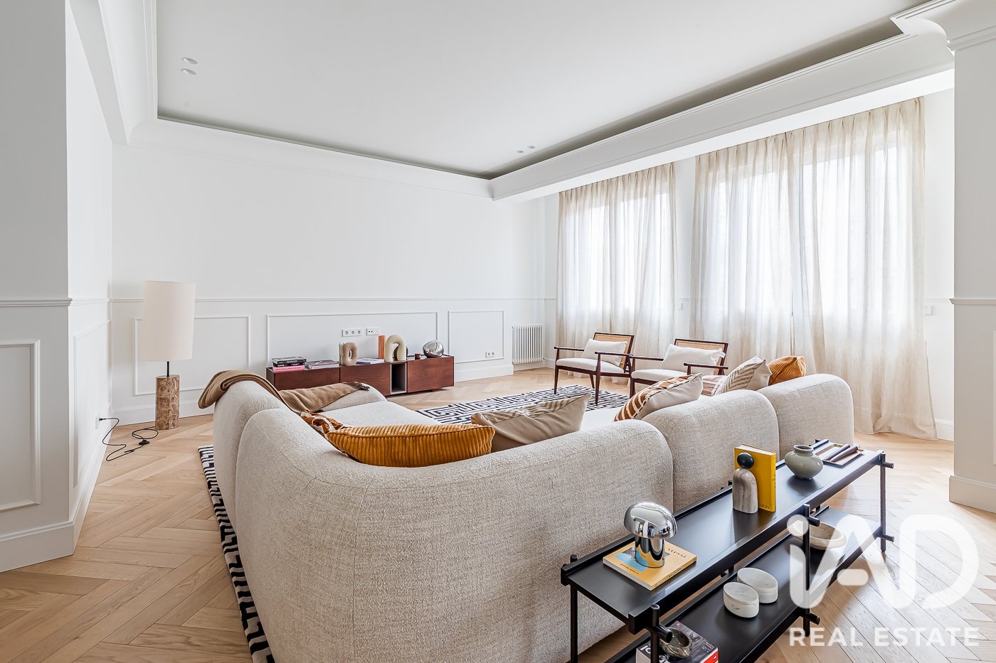 Huoneisto Madrid, Espanja 3 makuuhuonetta, 217 m2 No. 188077