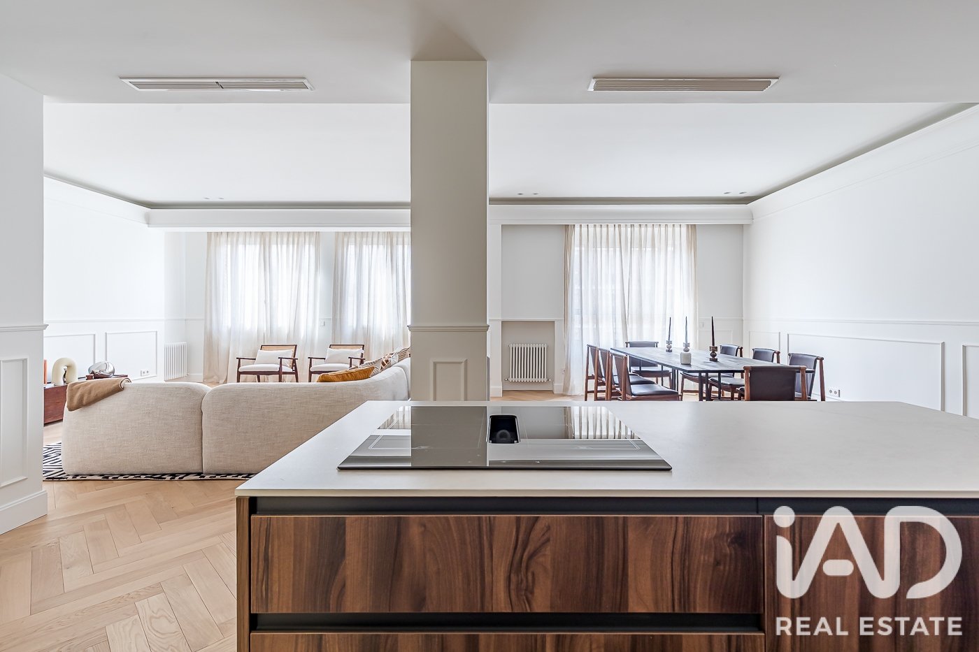 Huoneisto Madrid, Espanja 3 makuuhuonetta, 217 m2 No. 188077