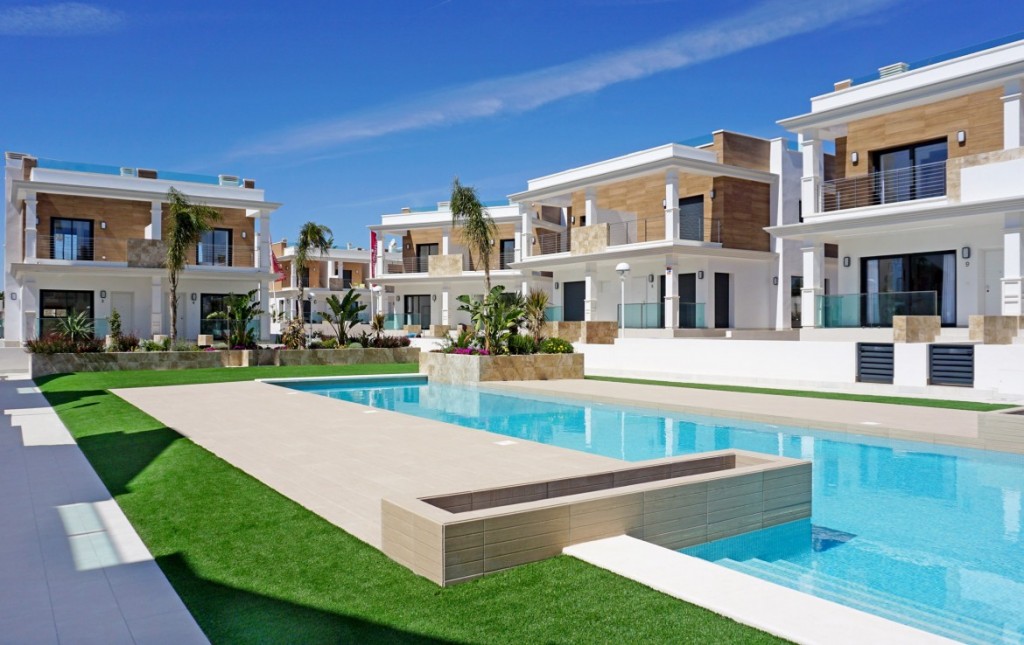 Townhouse in Rojales, Alicante, Spain 3 bedrooms, 151 sq.m. No. 138012