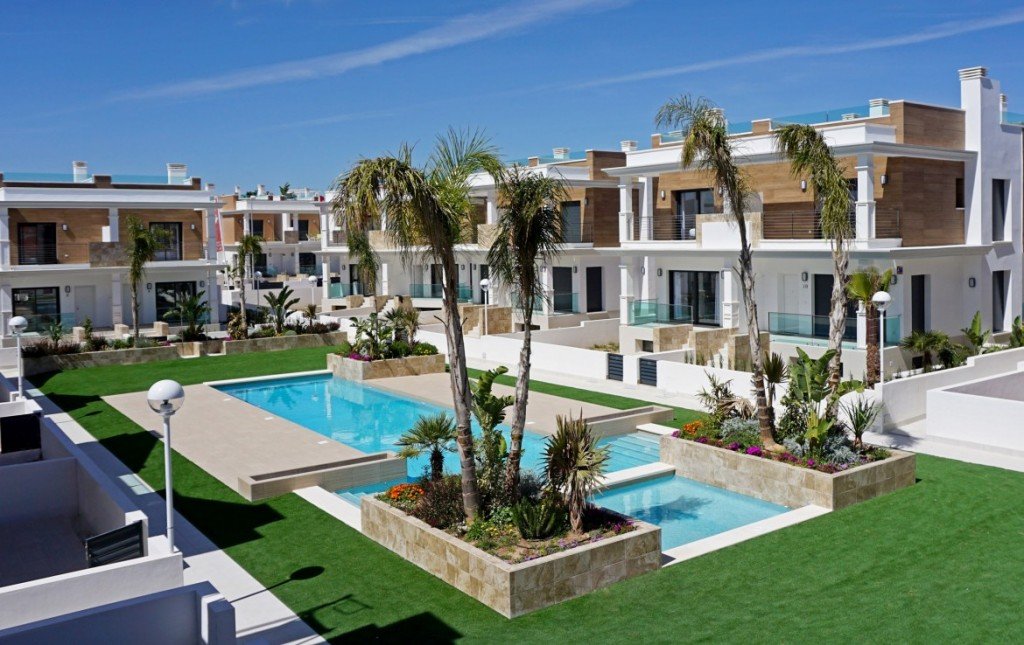 Townhouse in Rojales, Alicante, Spain 3 bedrooms, 151 sq.m. No. 138012