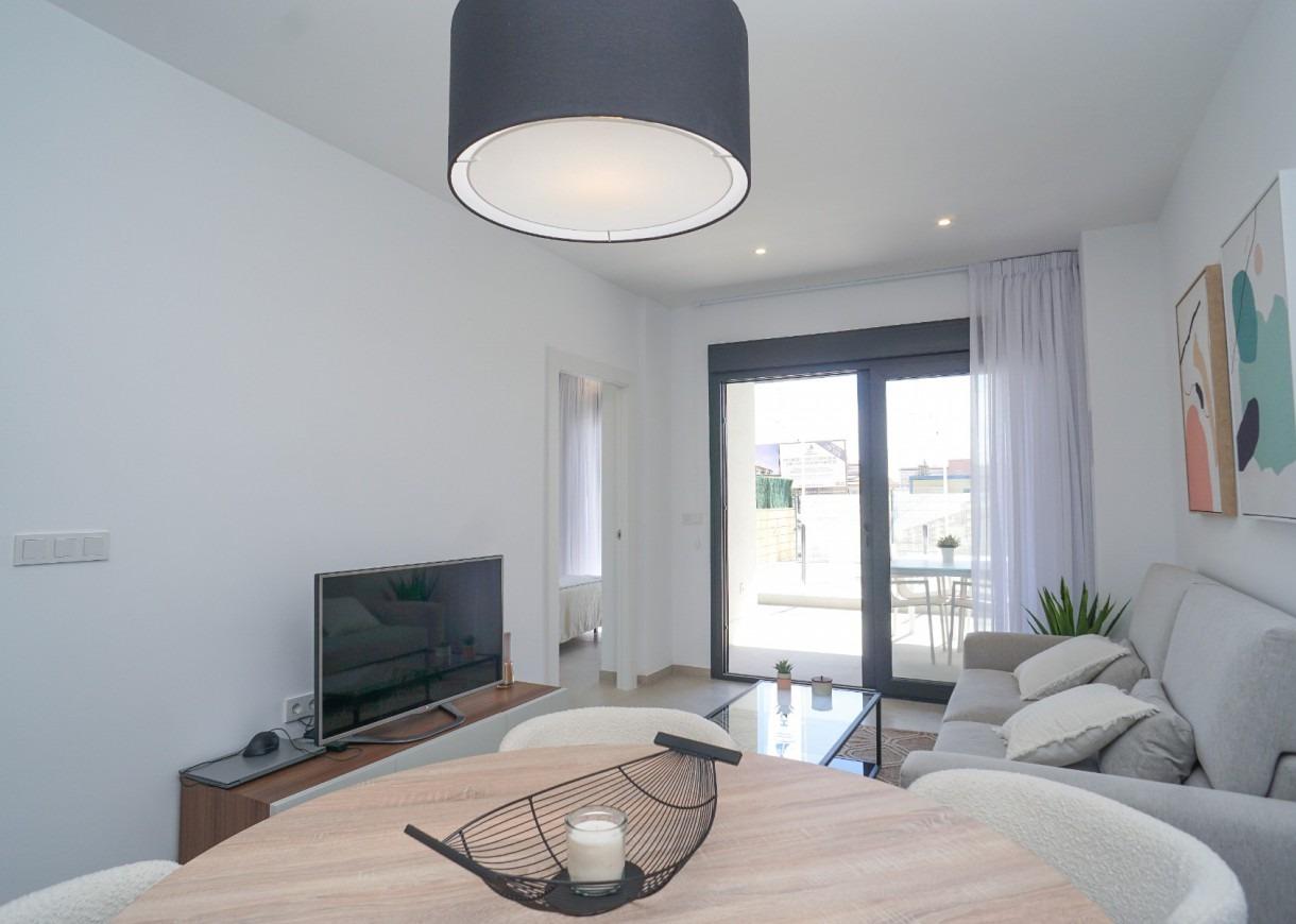 Dzīvoklis Torrevieja, Alicante, Spānijā 2 istabas, 65 m2 Nr. 103342