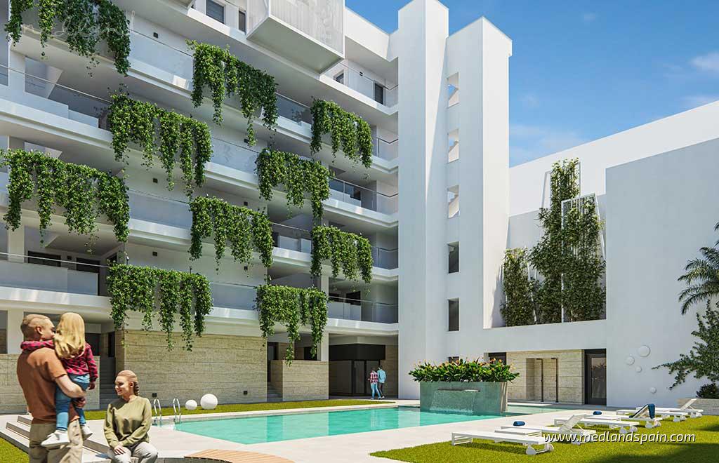 Appartamento a Torrevieja, Alicante, Spagna 3 camere da letto, 111.6 mq. N° 105031