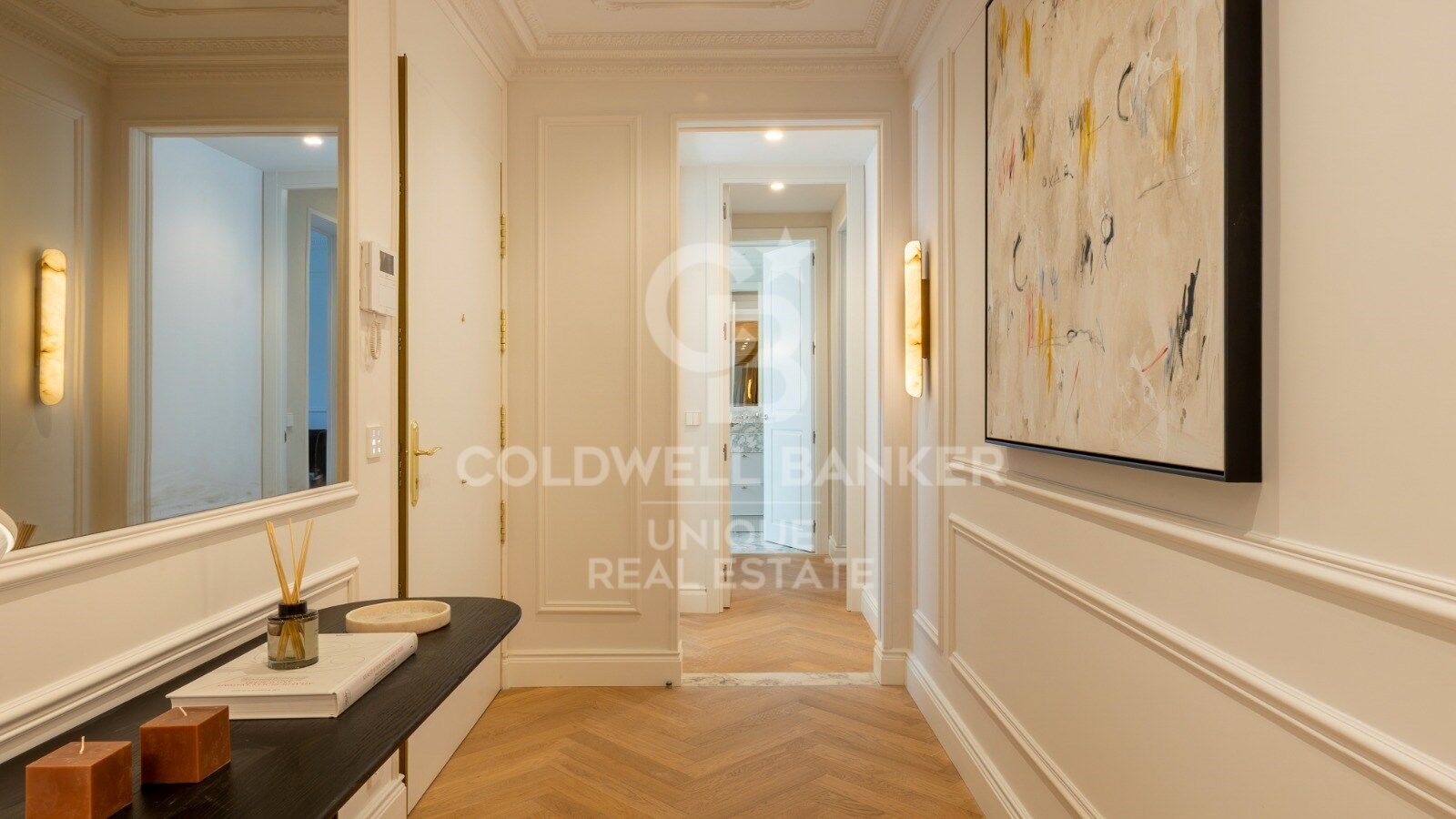 Apartament w Madrid, Hiszpania 3 sypialnie, 199 mkw. nr 157128