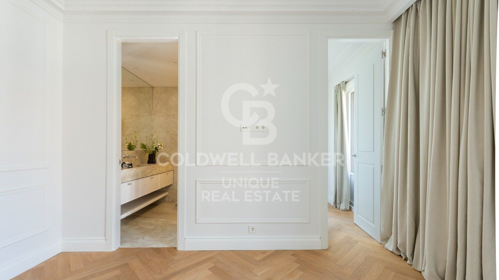 Apartament w Madrid, Hiszpania 3 sypialnie, 199 mkw. nr 157128