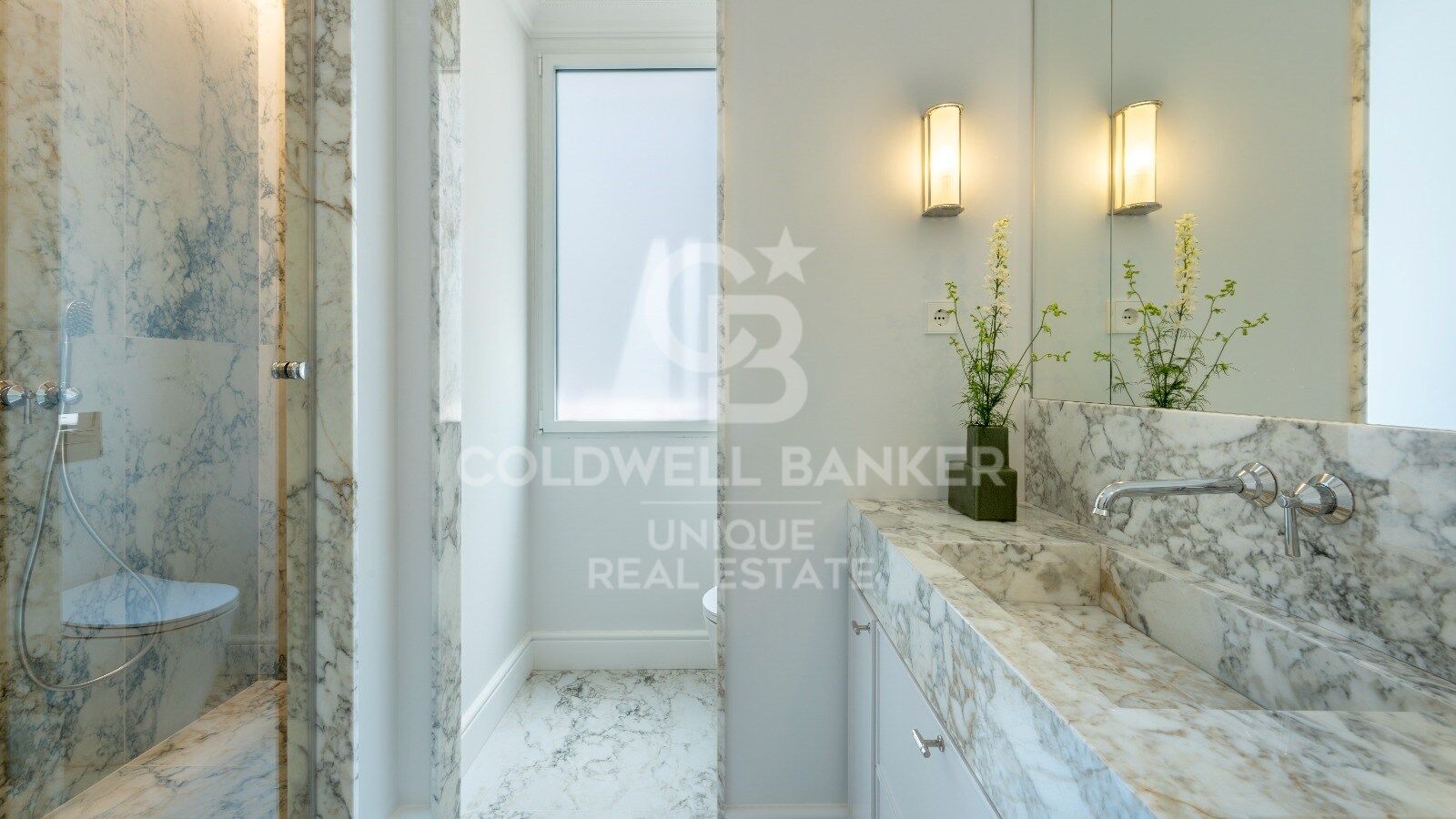 Apartament w Madrid, Hiszpania 3 sypialnie, 199 mkw. nr 157128