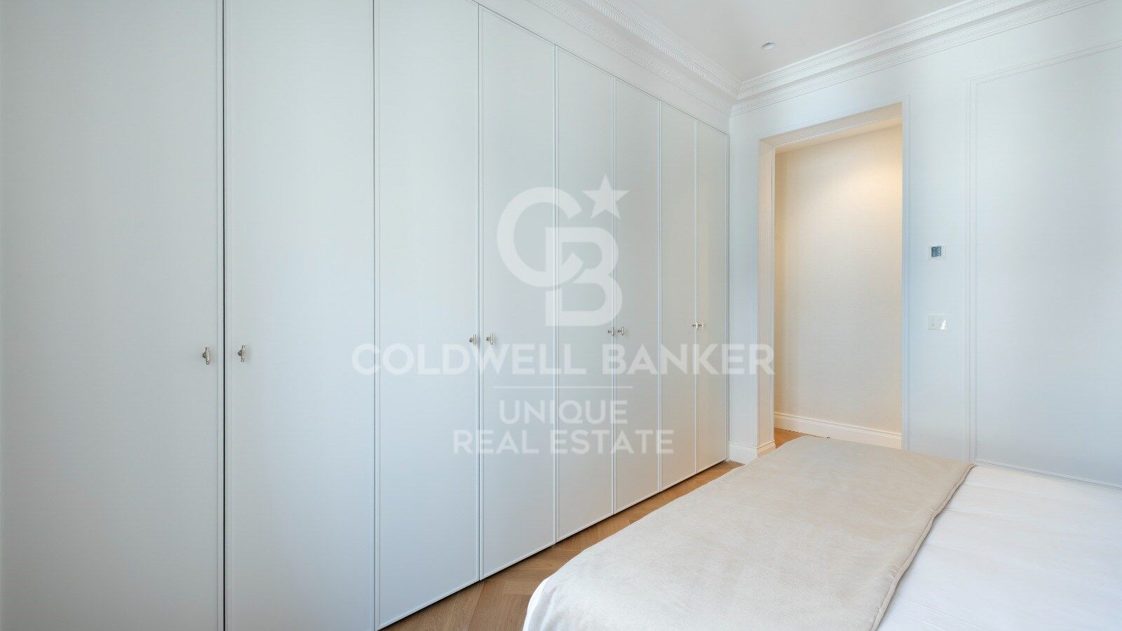 Apartament w Madrid, Hiszpania 3 sypialnie, 199 mkw. nr 157128