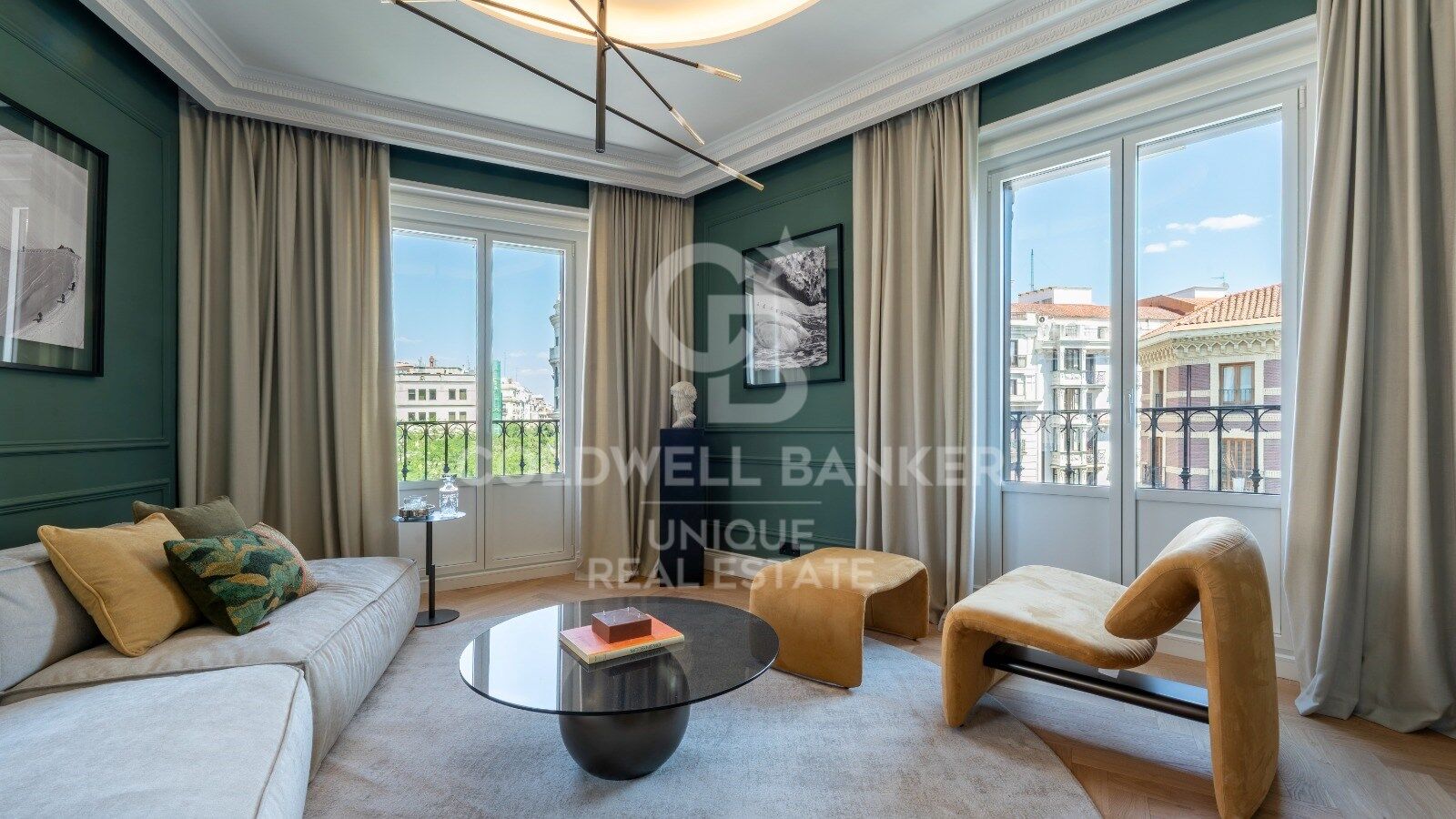 Apartament w Madrid, Hiszpania 3 sypialnie, 199 mkw. nr 157128