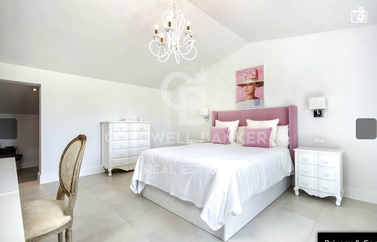 Townhouse in Marbella, Malaga, Spain 4 bedrooms, 635 sq.m. No. 157131