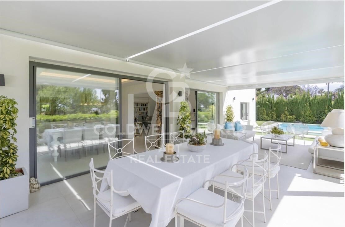 Townhouse in Marbella, Malaga, Spain 4 bedrooms, 635 sq.m. No. 157131