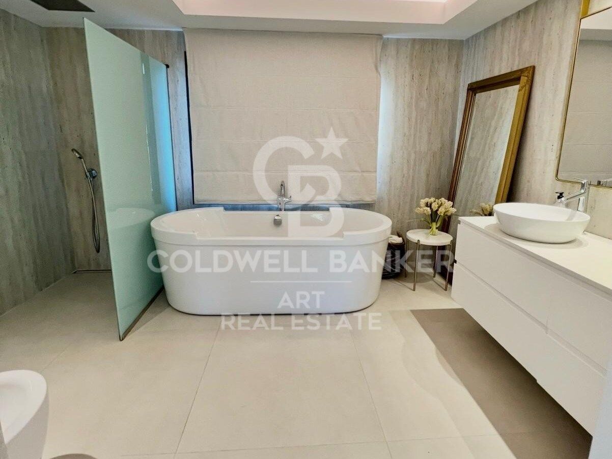 Townhouse in Marbella, Malaga, Spain 4 bedrooms, 635 sq.m. No. 157131