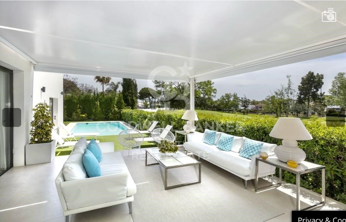 Townhouse in Marbella, Malaga, Spain 4 bedrooms, 635 sq.m. No. 157131