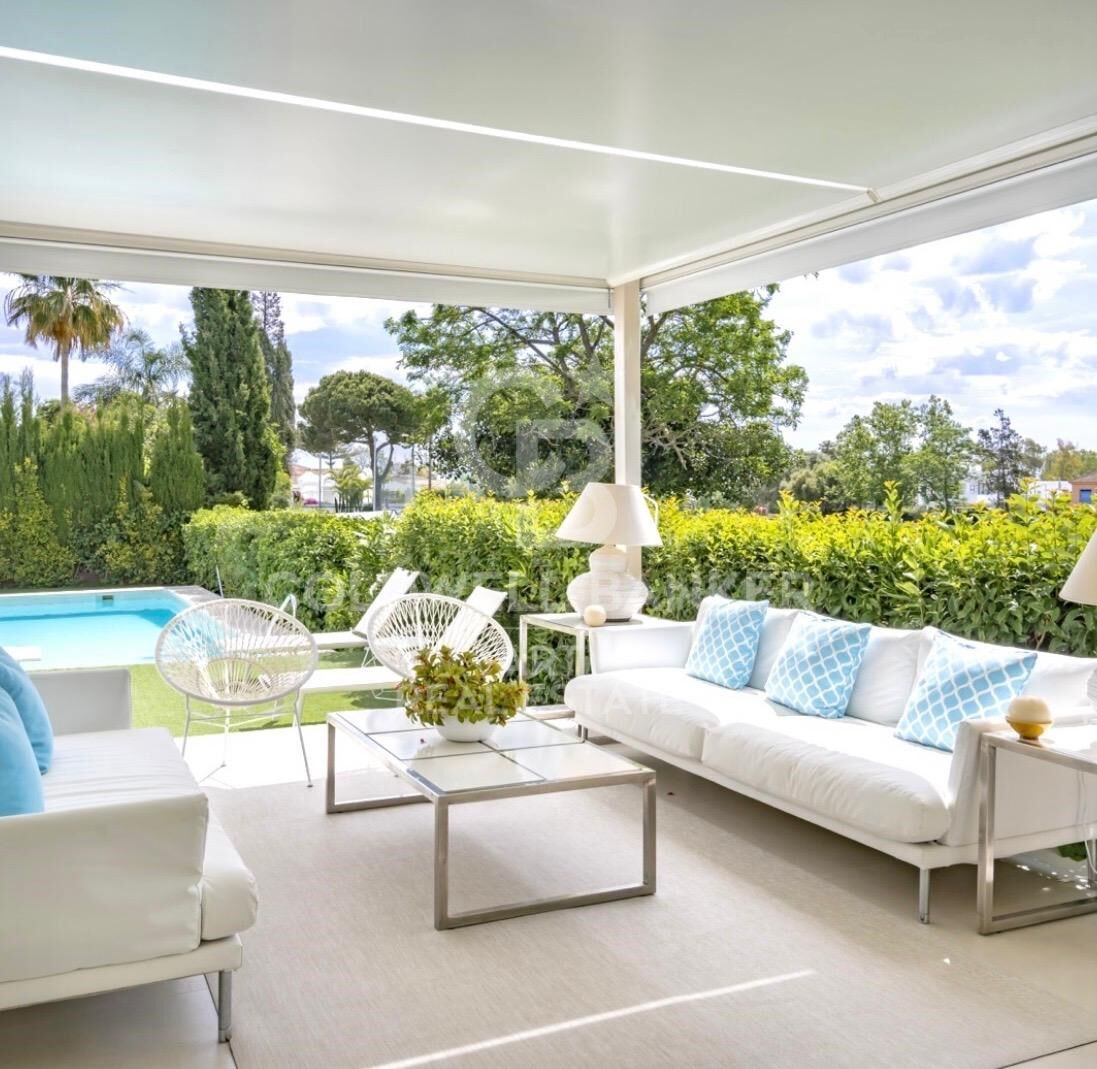 Townhouse in Marbella, Malaga, Spain 4 bedrooms, 635 sq.m. No. 157131