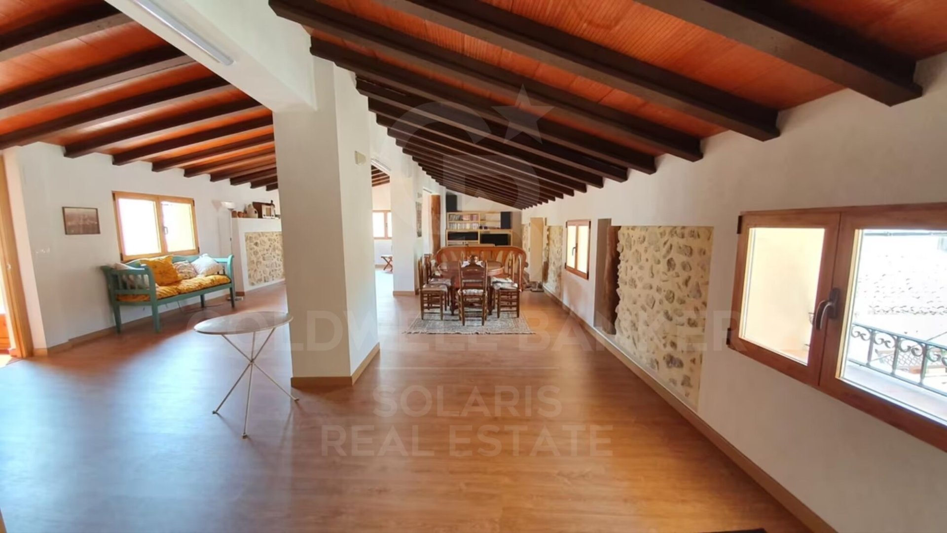 House in Sella, Alicante, Spain 8 bedrooms, 660 sq.m. No. 157129