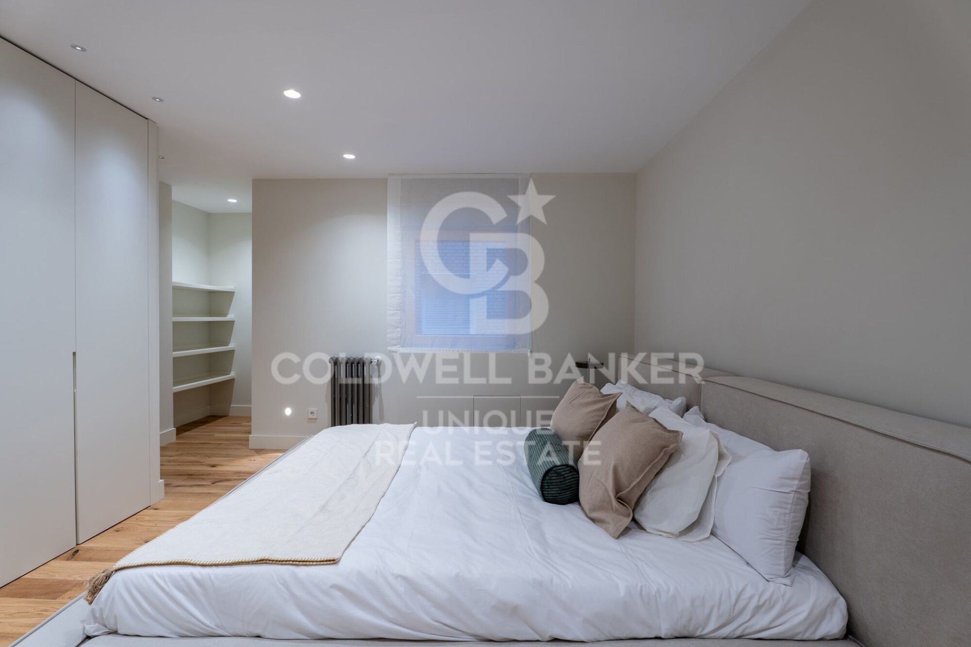 Apartment à Madrid, Espagne 3 chambres, 278 m2 No. 157126