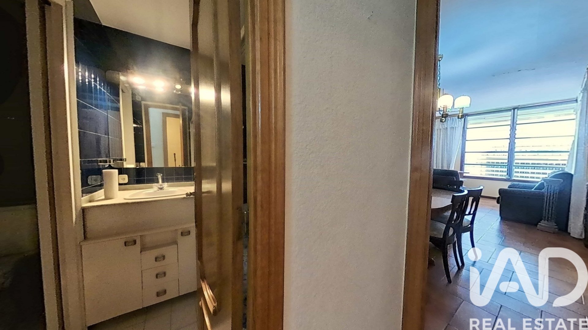 Townhouse in Bellcaire d'Urgell, Lleida, Spain 5 bedrooms, 310 sq.m. No. 184838