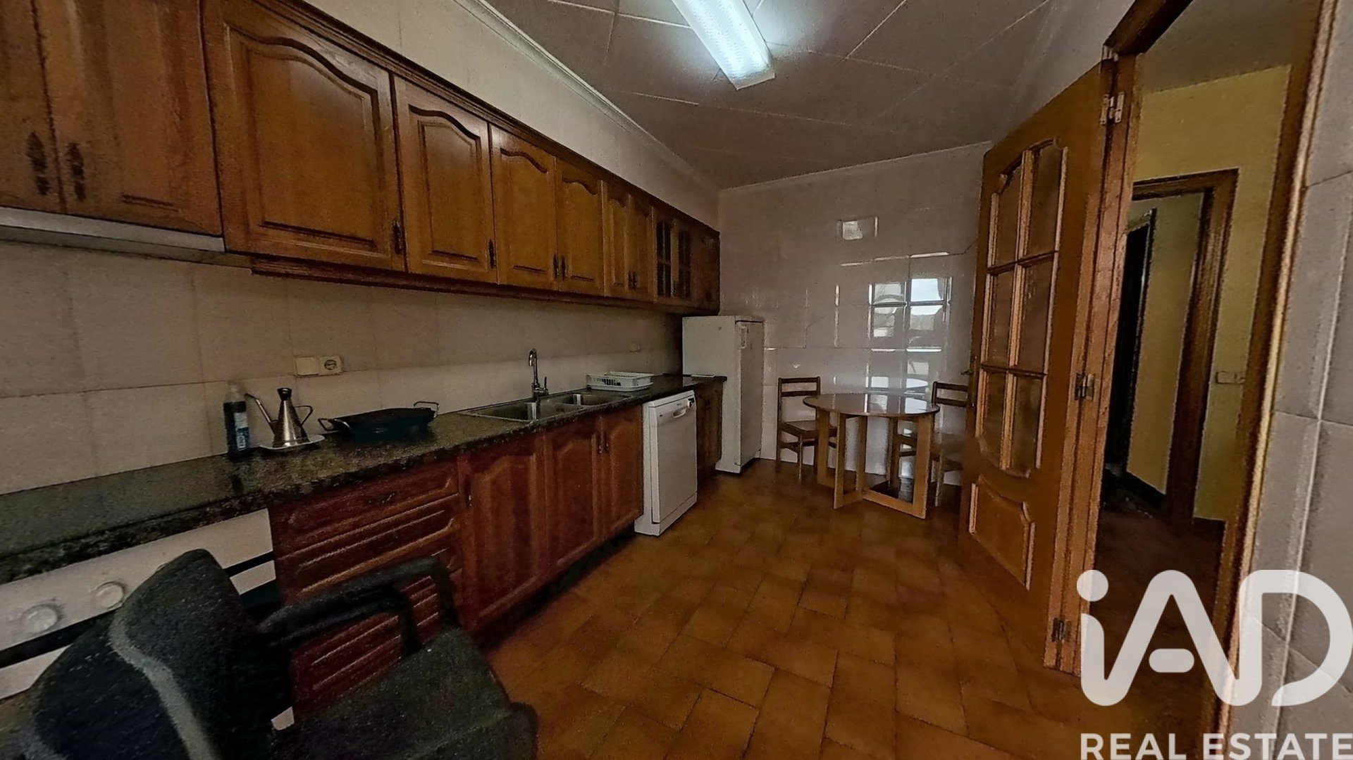 Townhouse in Bellcaire d'Urgell, Lleida, Spain 5 bedrooms, 310 sq.m. No. 184838
