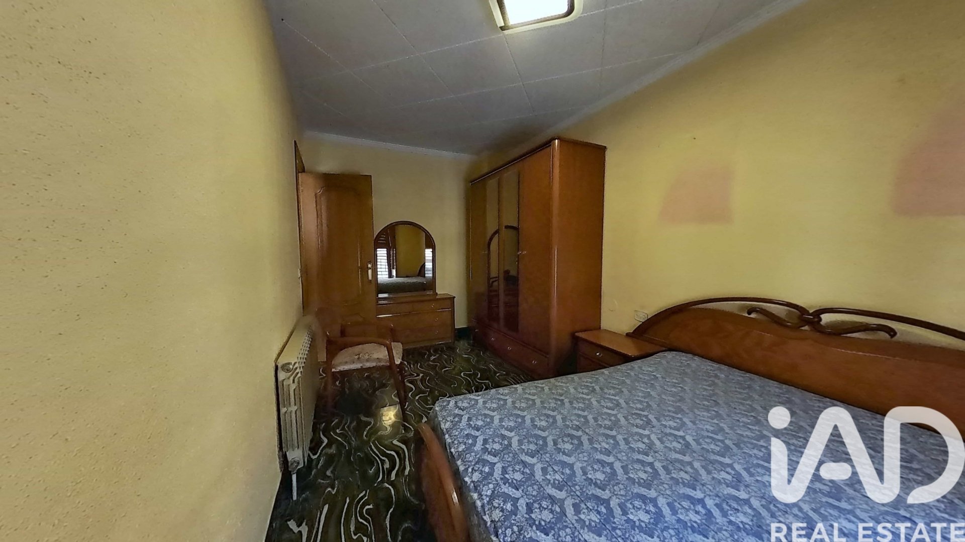Townhouse in Bellcaire d'Urgell, Lleida, Spain 5 bedrooms, 310 sq.m. No. 184838